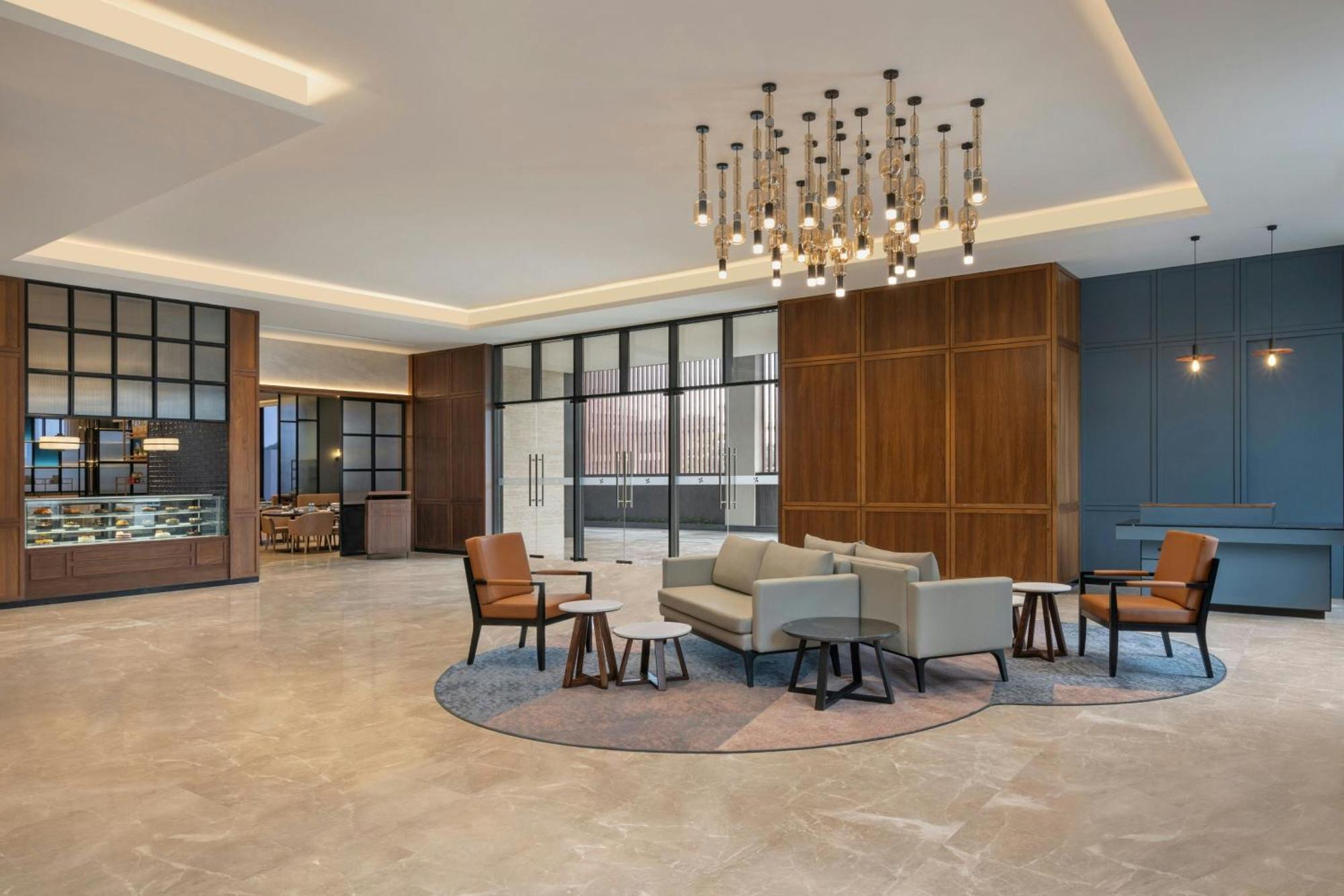 Four Points By Sheraton Chennai, Velachery Exterior photo